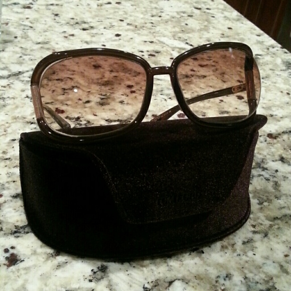 authentic Tom ford Genevieve sunglasses
