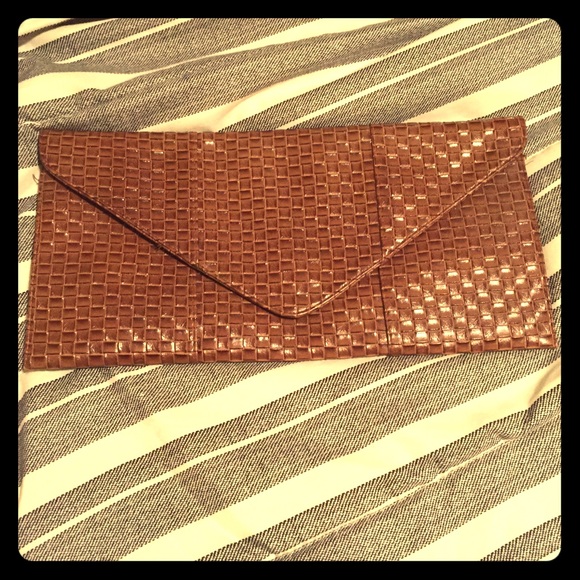 Brown clutch
