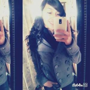 Meet your Posher, Isabel