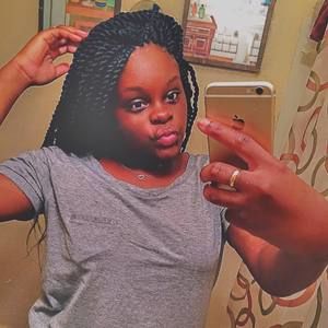 Meet your Posher, Nyla