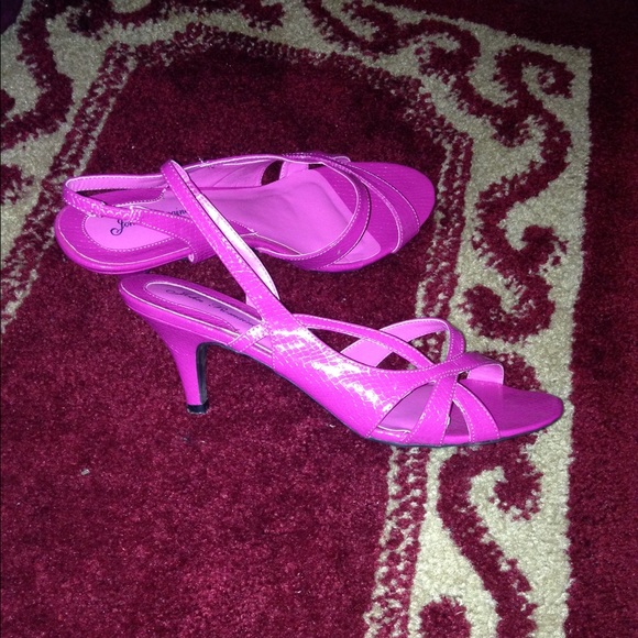 Small heels - Picture 2 of 2