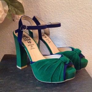 ⭐️SALE⭐️Retro Jacobies "Erika" heels