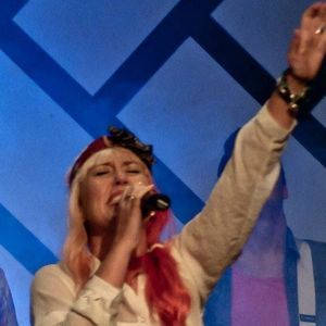 Meet your Posher, Candace