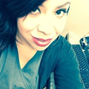 Meet your Posher, Mari