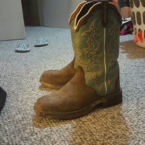 JUSTIN BOOTS SIZE 9