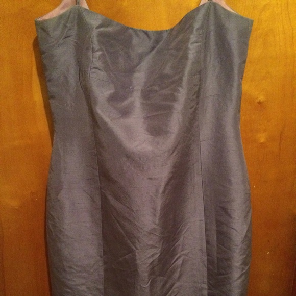 ⚡Grey Iridescent Sheath by Laundry⚡️