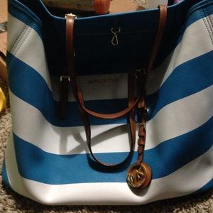 Michael Kors tote