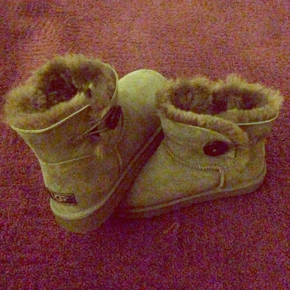 Worm boots
