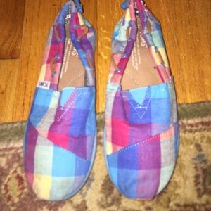 Rainbow Plaid Kids Toms