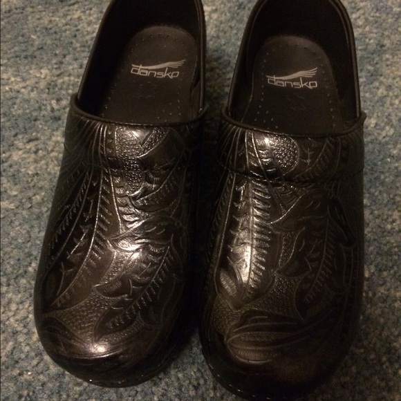 NWOT Danskos professional shoes