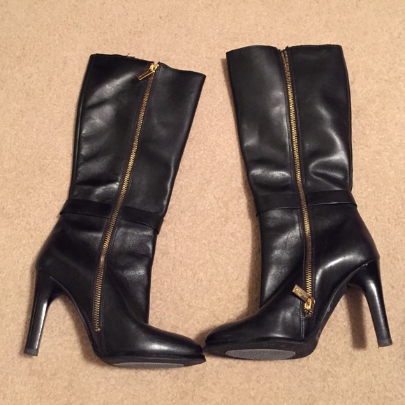 Michael Kors Boots - Authentic Michael Kors black leather boots size 6