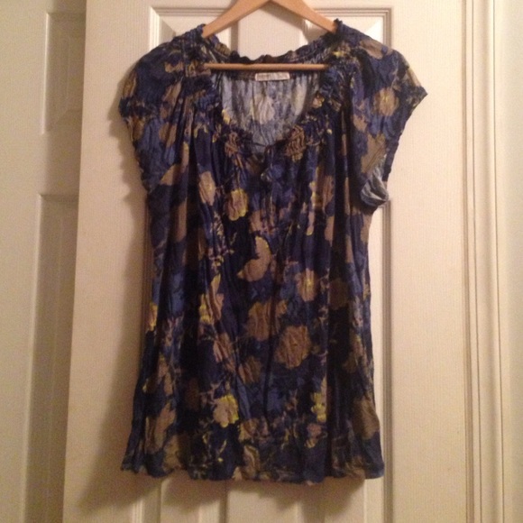 Patterned peasant top