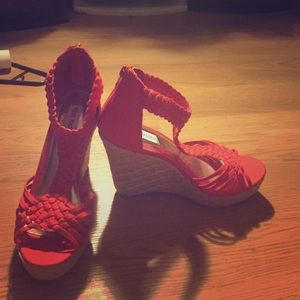 Red wedges
