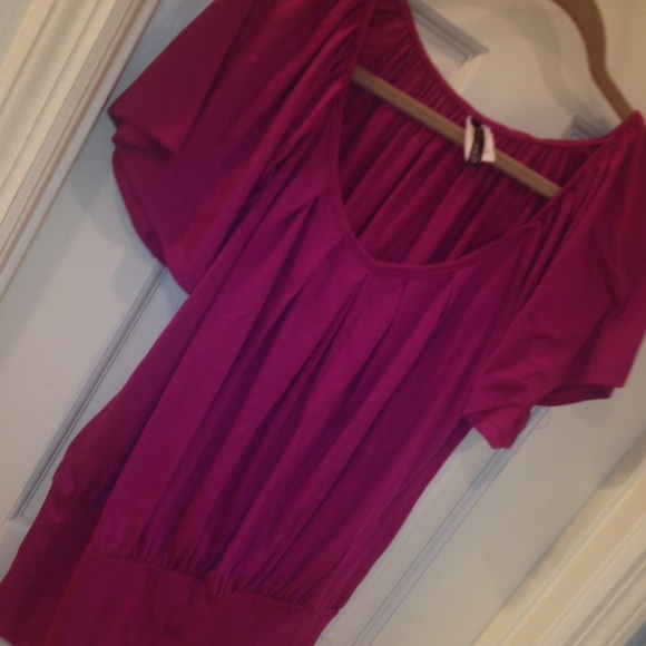 Violet shirt - Picture 3 of 3