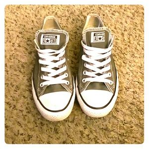 Grey converse brand size 8 shoes