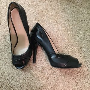 Nine west black pumps 4" heels sz 6.5