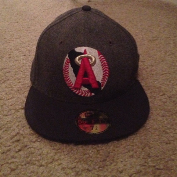Angels Hat- black & grey