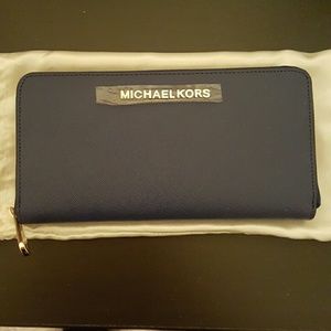 Michael Kors {SOLD}