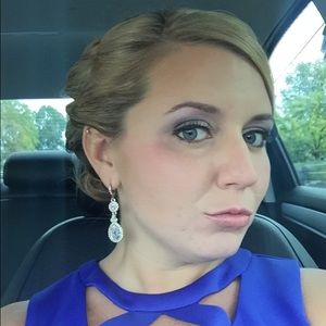 Meet your Posher, Cristina