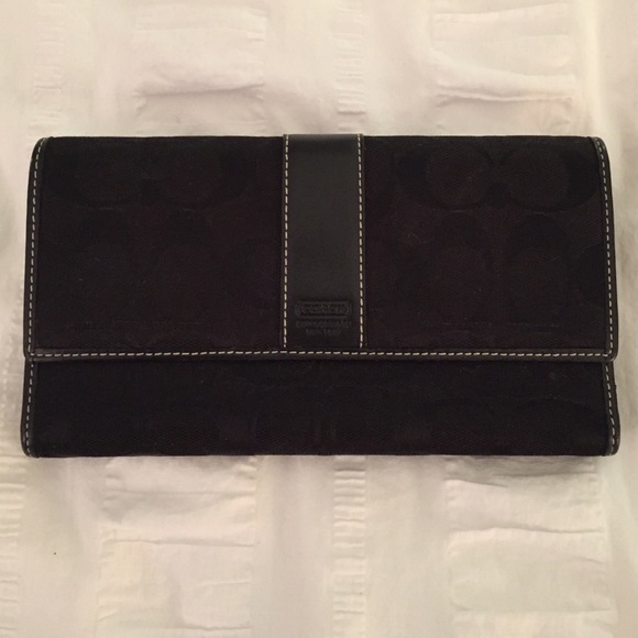 Authentic Coach Wallet