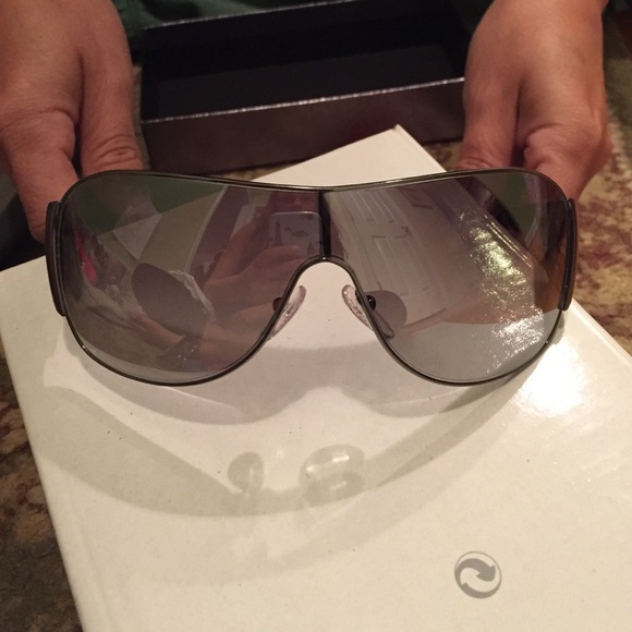 PRADA UNISEX SUNGLASSES