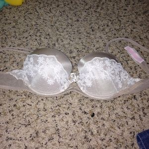 34B bra