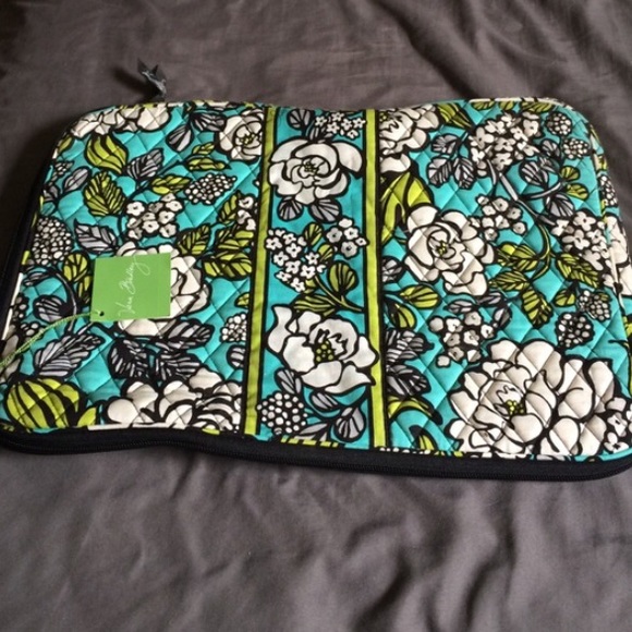 Vera Bradley Laptop case 17in