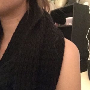 Thick black Infiniti scarf