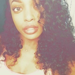 Meet your Posher, Daja