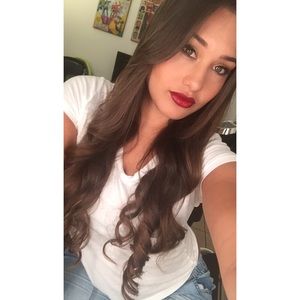 Meet your Posher, Liliana