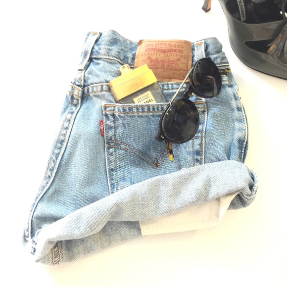 Levi's Denim - 💥Lowest Price SHORTS: Levi's 518 Cut Off Shorts