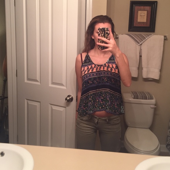 Blouse - Picture 2 of 3