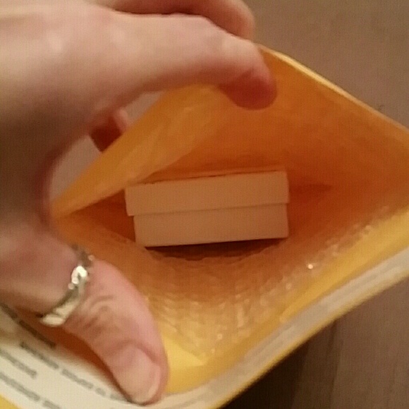 Shipping Proof - Picture 4 of 4