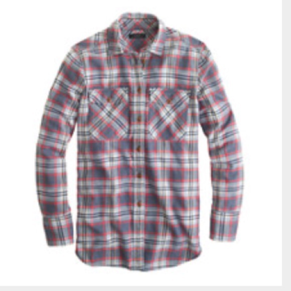 J crew boyfriend flannel shirt in dark plaid