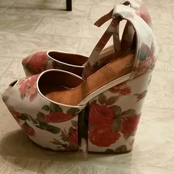 Jeffrey Campbell 4-EVZ Ivory Floral Coral - Picture 3 of 3