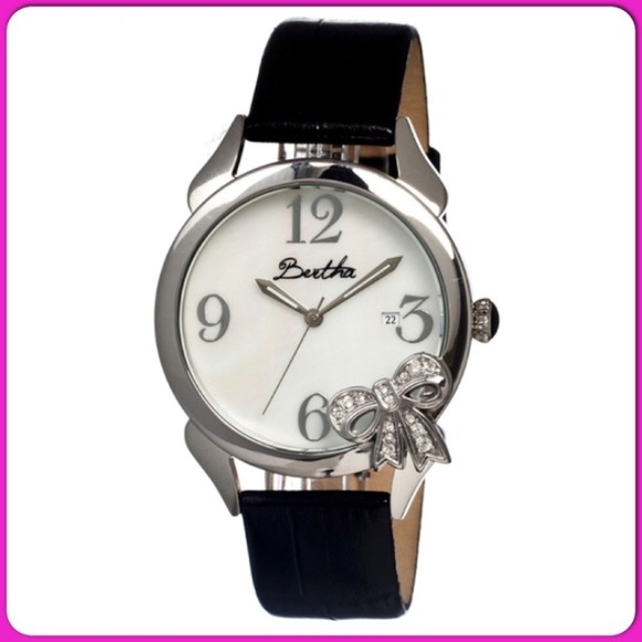 🎉HOST PICK🎉Lovely Black Leather Bow Watch🎀 - Picture 2 of 4