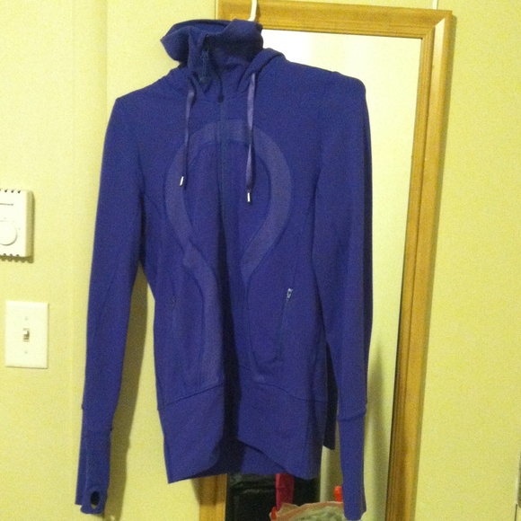 Stride jacket