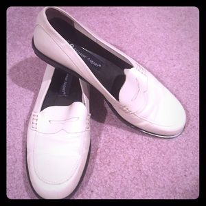 Vintage Etienne Aigner shoes