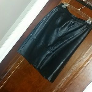 Genuine leather skirt