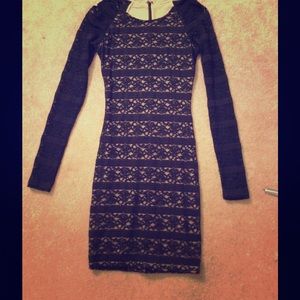 Long sleeved Bebe dress