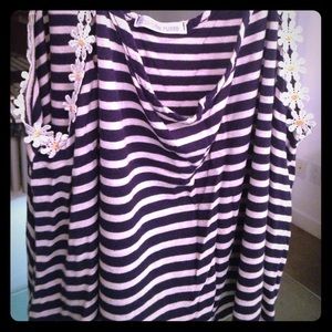 Crop flower strip shirt