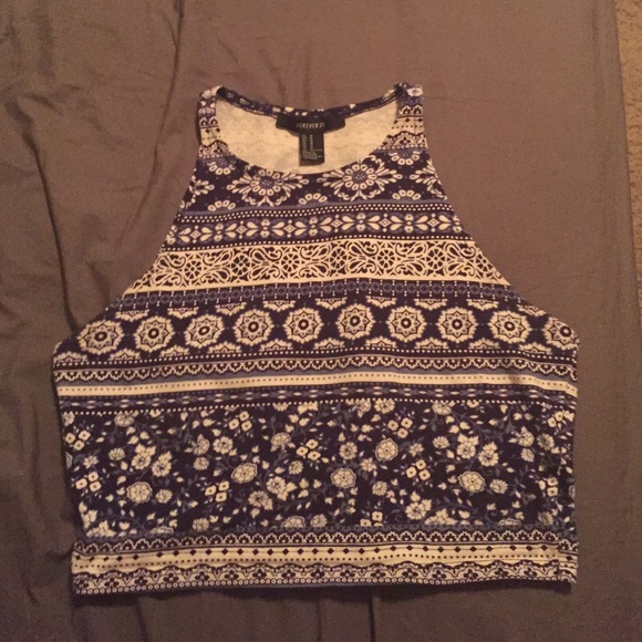 Printed crop top