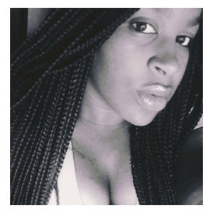 Meet your Posher, Nadia