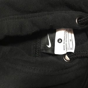 black nike hoodie sweater