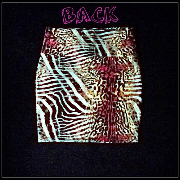 SMALL - Charlotte Russe Mini Skirt - Picture 2 of 3