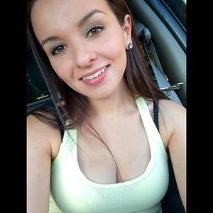 Meet your Posher, Marisa