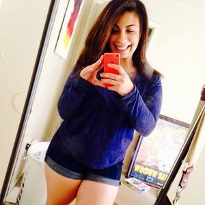 Meet your Posher, Yngrid