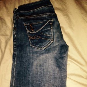 Delias bootcut jeans!