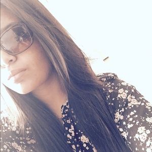 Meet your Posher, Nancy