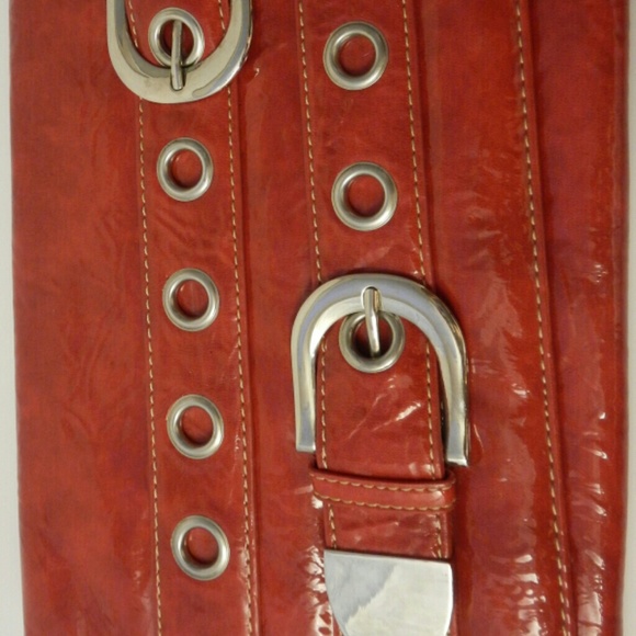 Red Patent Leather Clutch Purse - Picture 4 of 4